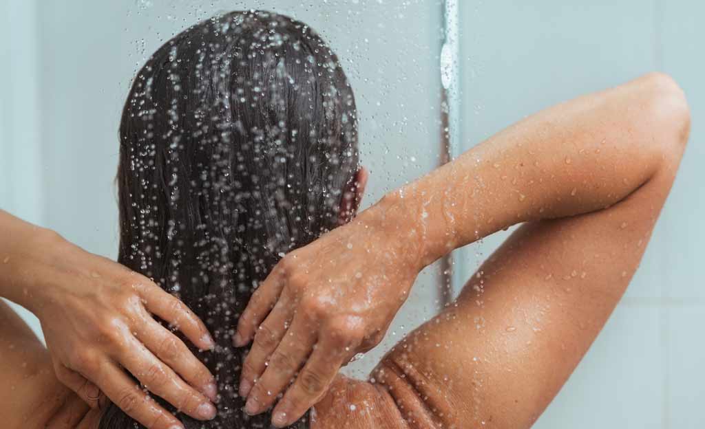 cold water rinse on hairs