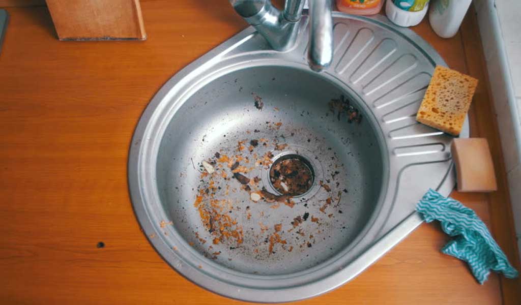 নোংরা বেসিন 