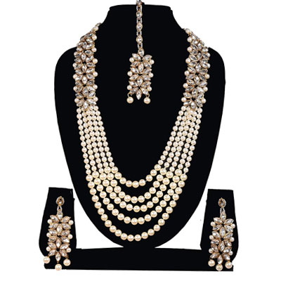 Traditional Kundan Pearl Necklace Choker Set