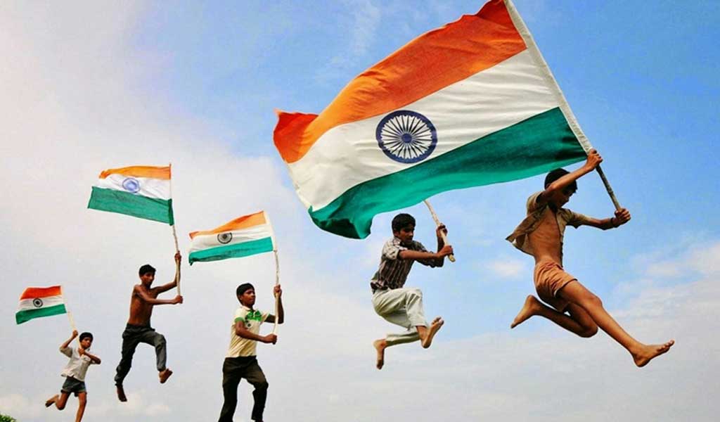 indian flag and boys 