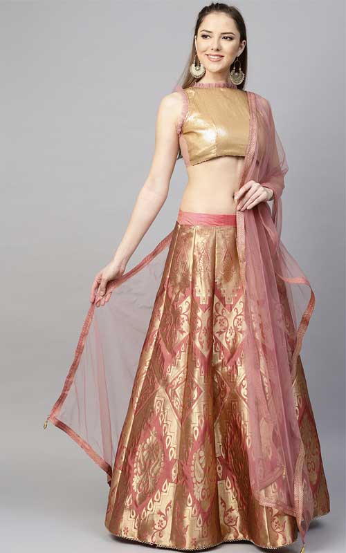 GOLD-Toned Zari Woven KalidarLehenga Choli