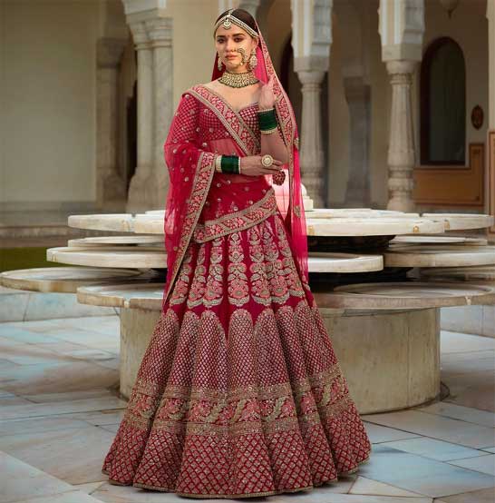 sabse sundar lehenga