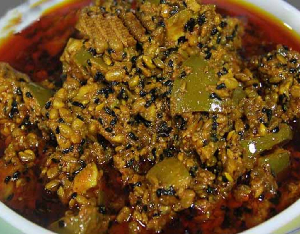 आम का खट्टा अचार
