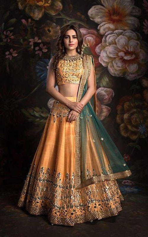 choker neck style lehenga