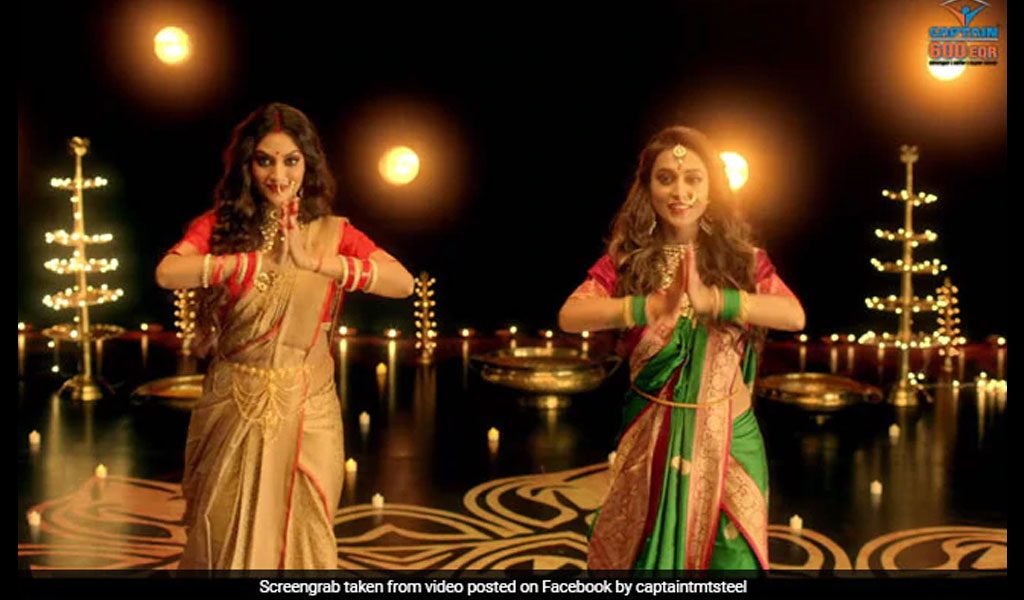 Nusrat Jahan and Mimi Chakraborty are seen dancing