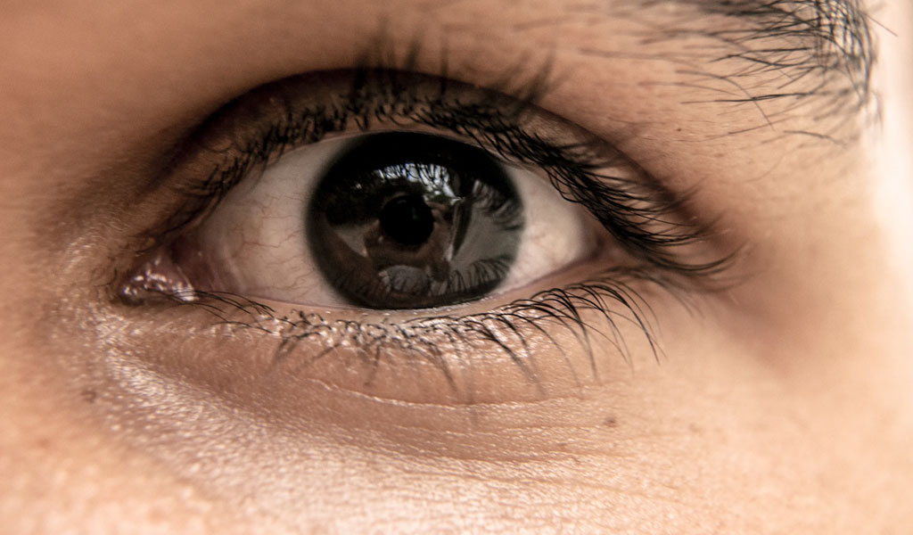 black colour eye