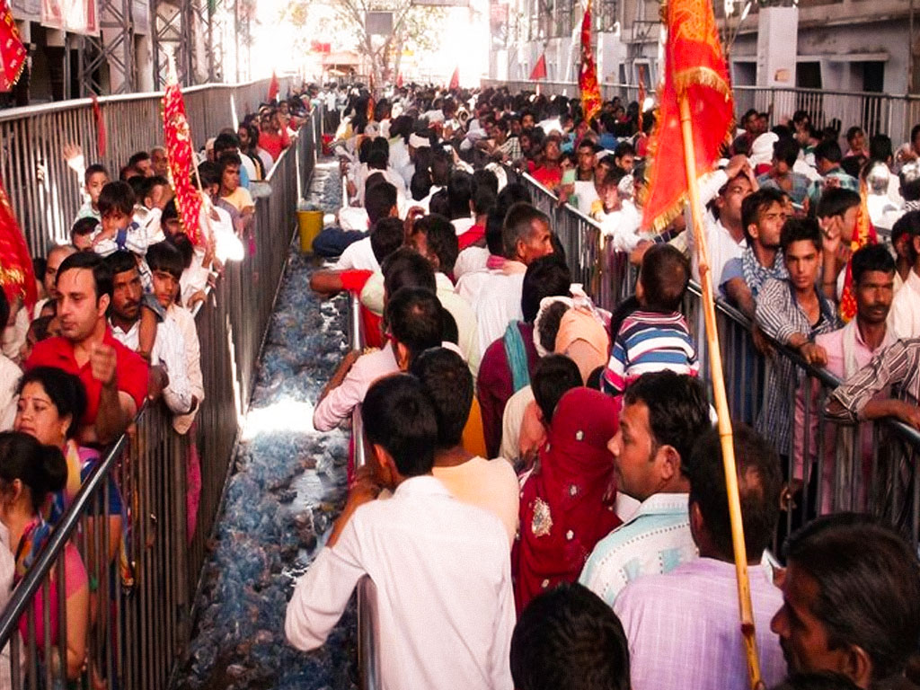 devotees standing in the queue at salasar balaji temple Rajasthan