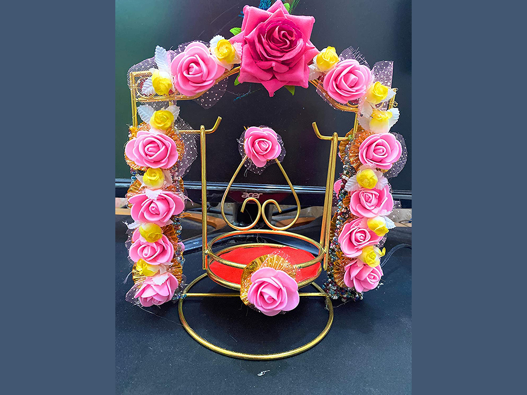 Floral Laddu Gopal Jhula