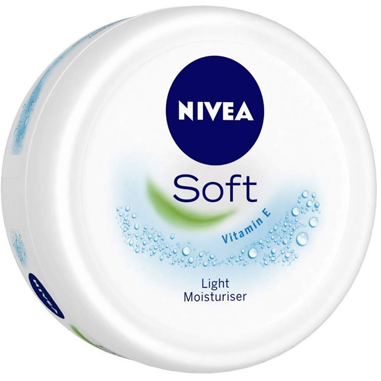 Nivea Soft Light Moisturiser 