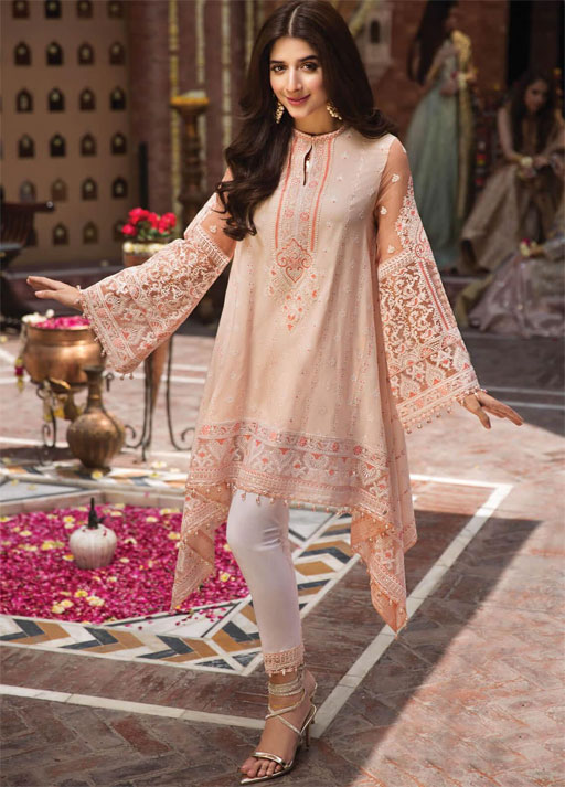 Embroidered Kurti Sleeve: Lucknow Style