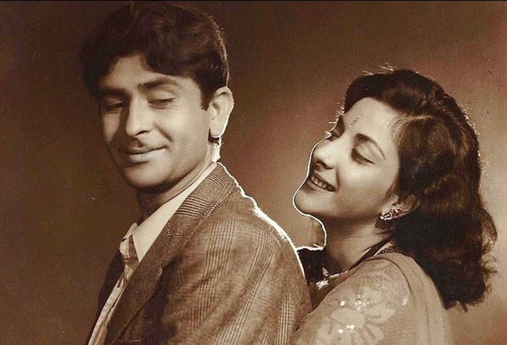 Raj Kapoor and  Nargis Dutt 