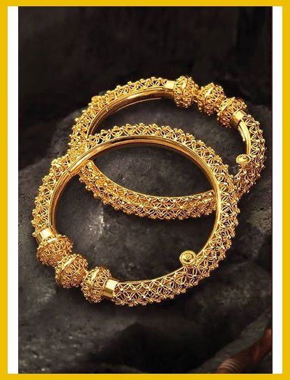 Antique Gold Bangle Design