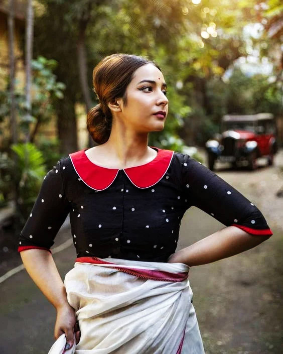 Black Red Retro Look Blouse Design