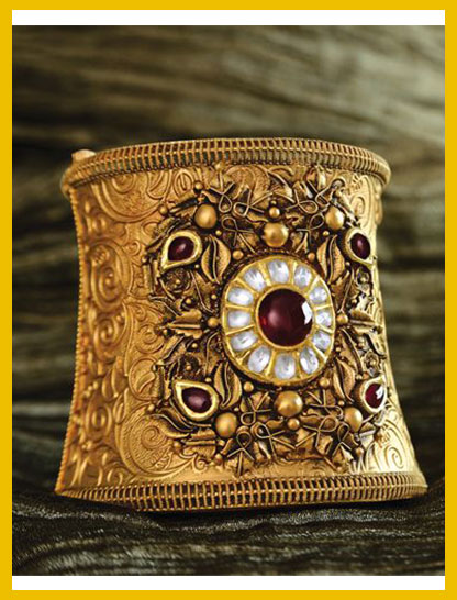 Matte Gold Finish Bangle Design