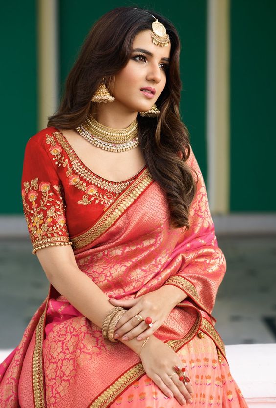 Jasmin Bhasin In Pink Silk Saree