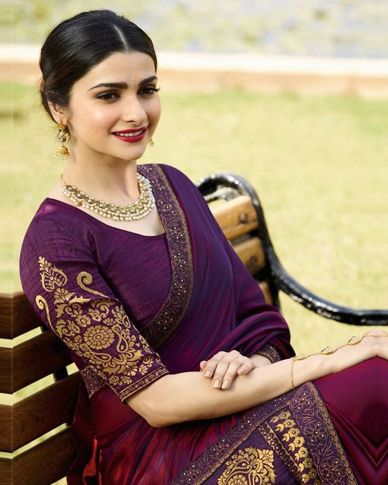 Prachi Desai in Magenta Saree & Gold Jewellery