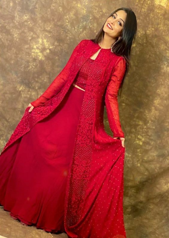 Deepika Kakkar In Red Lehenga