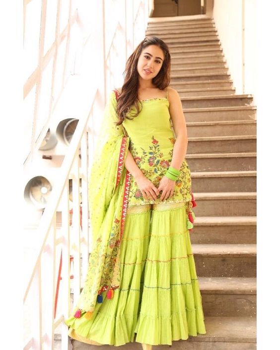 sara ali khan in green embroidered suit