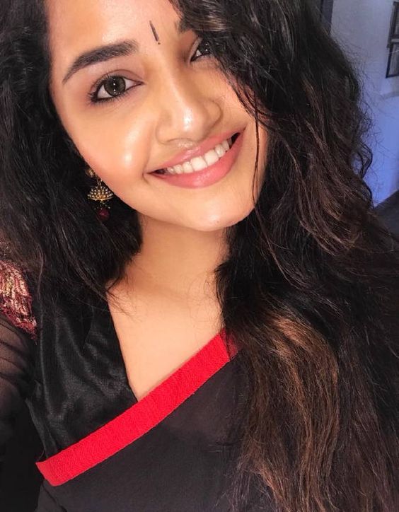 round face shape bindi