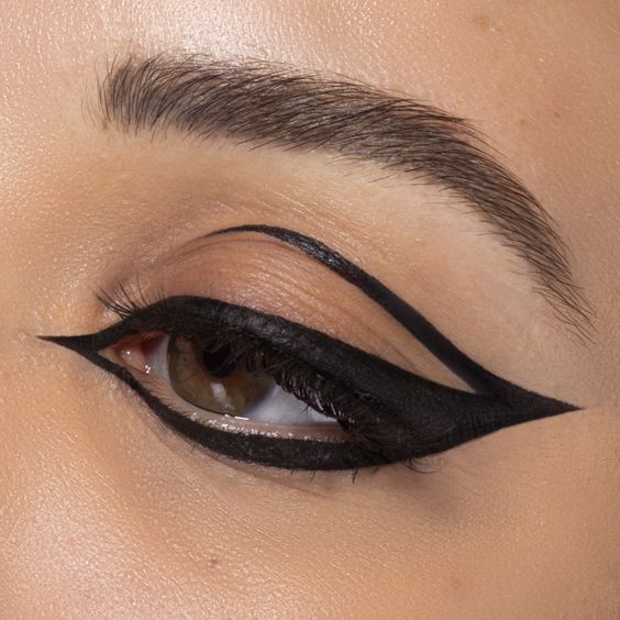 Double Mod Eyeliner