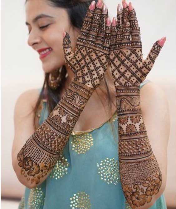 Check Style Back Hand Mehandi Design  