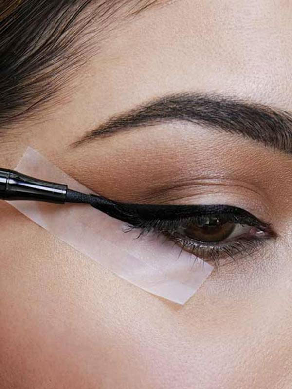 Eyeliner tricks