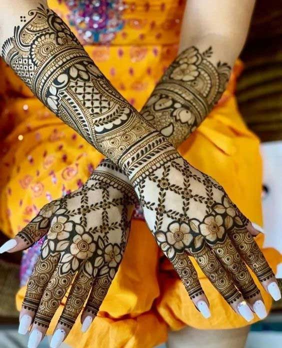 Floral Style Back Hand Mehandi Design 