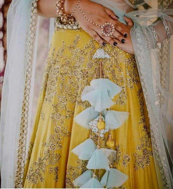 Latkan Design For Yellow Lehenga