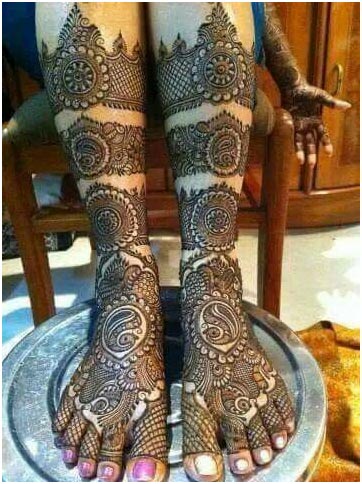 Belt Style Feet Mehandi Design