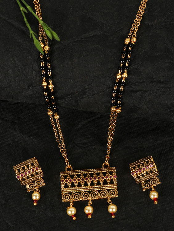 Pearl Gold Mangalsutra