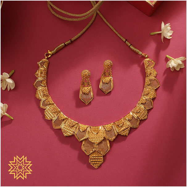 Short Length Gold Necklace