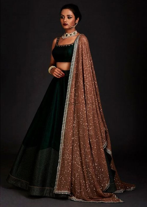 Black Lehenga Choli With Contrast Work Dupatta