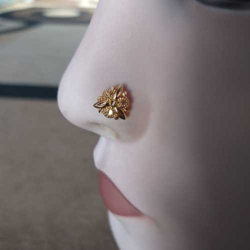 Yellow Gold Floral Nose Pin