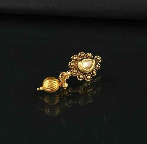 Kundan Stud Nose Pin