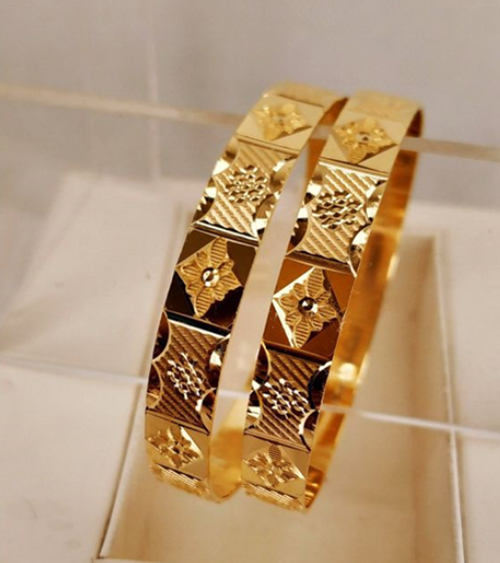 Set Of Two Plain Gold Bangle Design