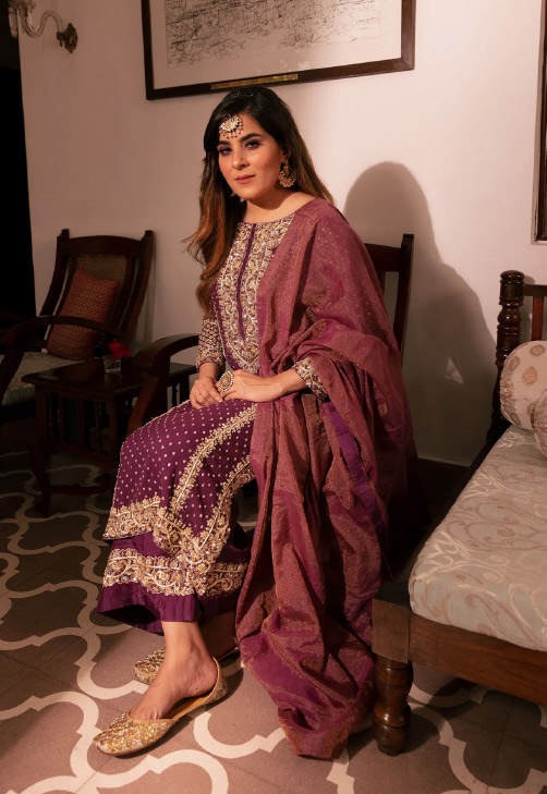 Heavy Neckline Purple Georgette Sui