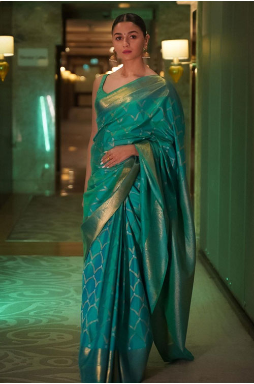 Alia Bhatt In Teal Blue Silk Saree