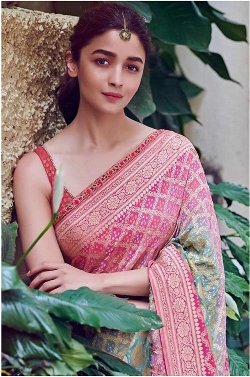 Alia Bhatt In Vibrant Saree 2