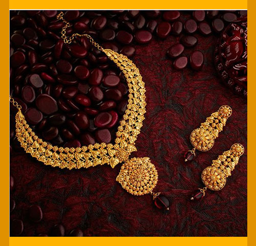Gold Half Necklace With Long Earrings