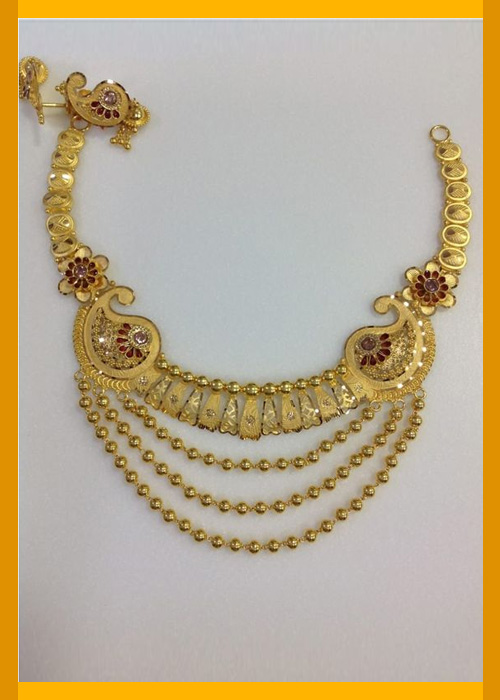 Paisley Pattern Gold Half Set