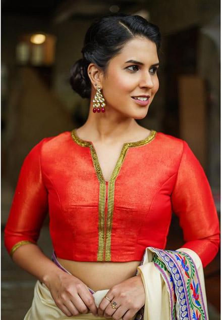 Round + V neck Blouse Design