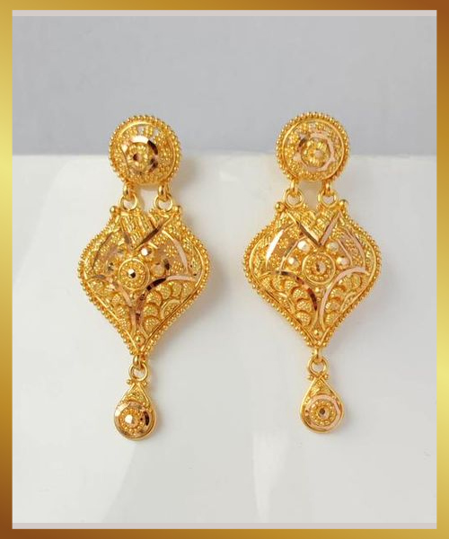 15. Circular Stud Style Latkan Earrings