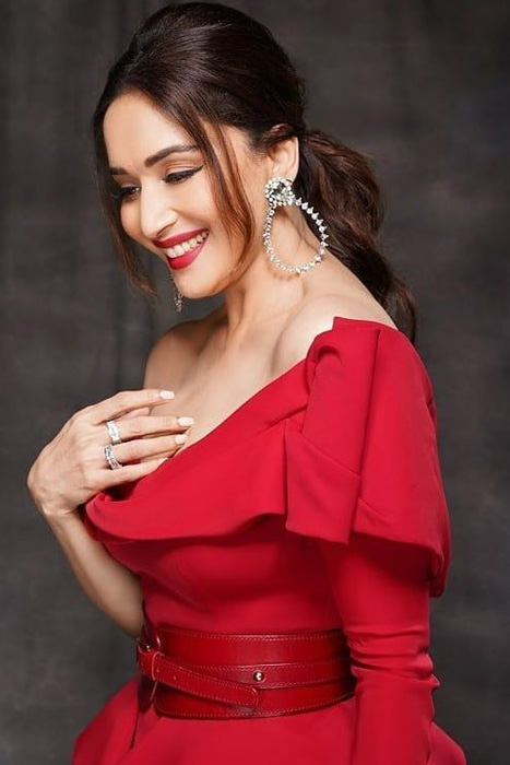 madhuri dixit in red outfit