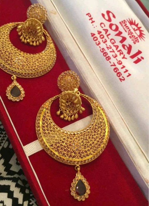 Jaal Design Gold Chandbali Earrings