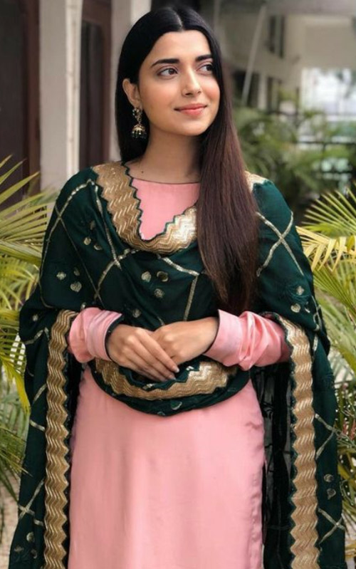 Light Pink Kurti And Dark Green Dupatta