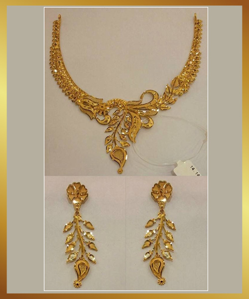 Arabic Style Gold Necklace