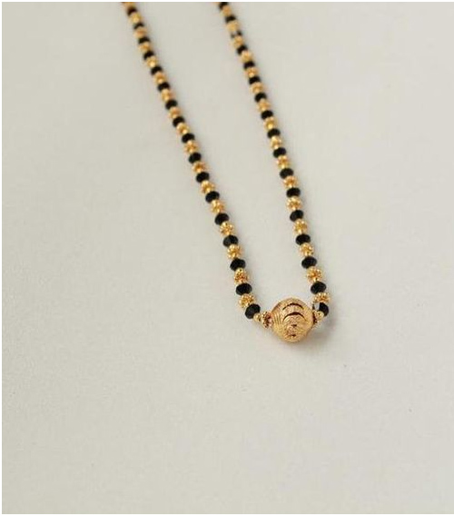 Circular Pendant Short Mangalsutra