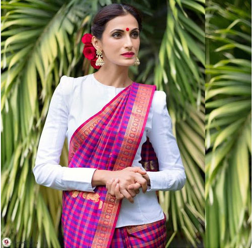Full Sleeves White Blouse Design