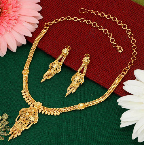 Gold Plated Necklace With Earrings