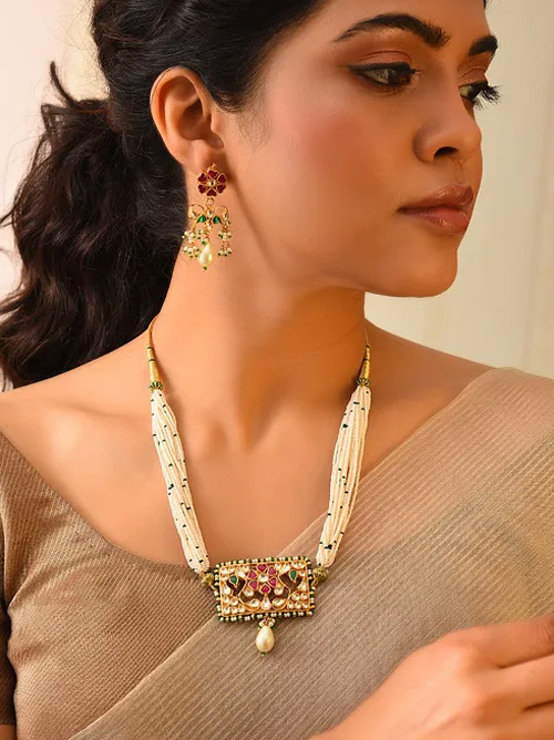 Green Pearl Necklace
